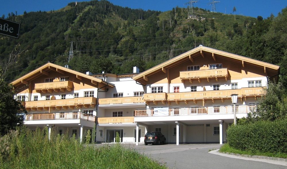 Alpine Resort By Alpin Rentals - Incl Summercard Kaprun Eksteriør bilde